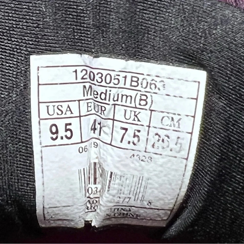 Brooks Ghost 12 Womens Size 10.5 Purple Black Running Shoes Sneakers 1203051B063 - Picture 6 of 6